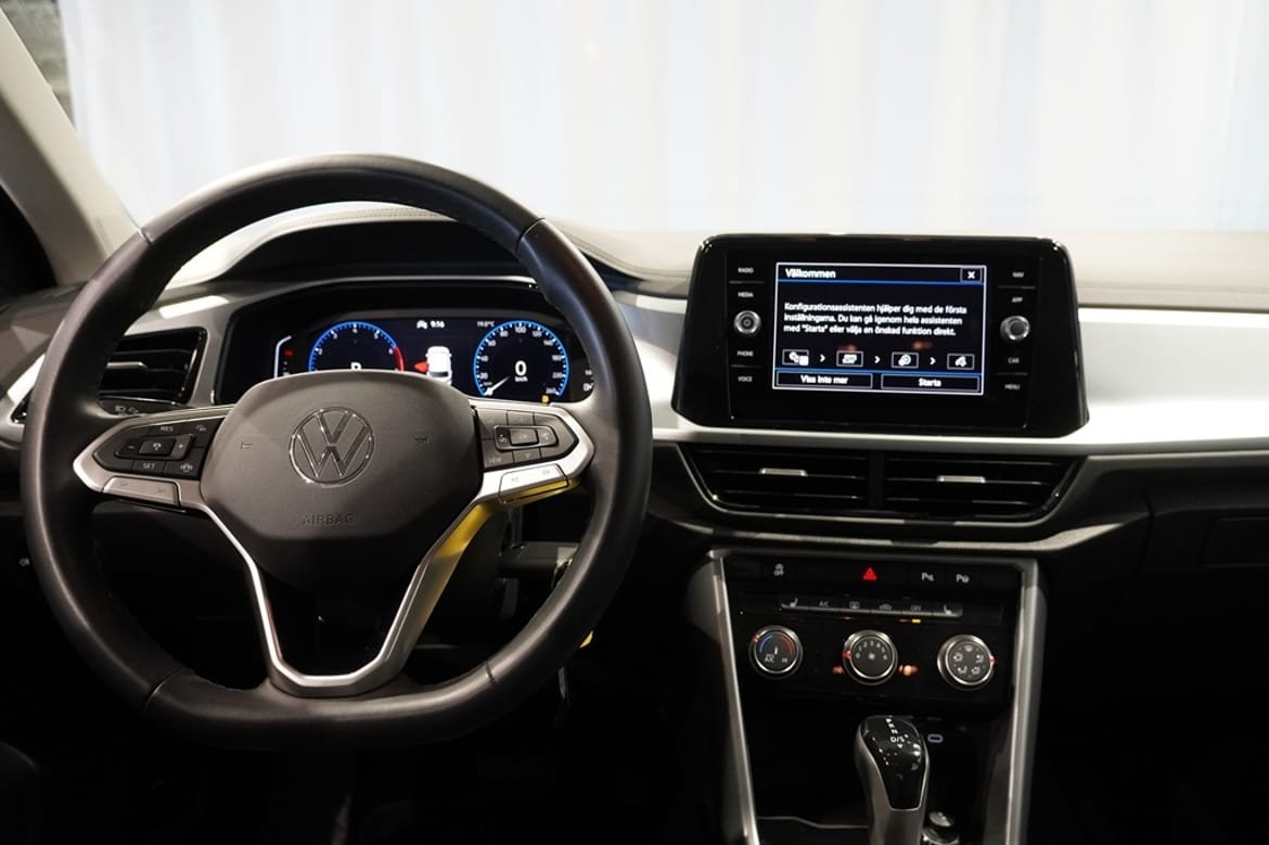 Volkswagen T-Roc 1.5 TSI DSG 2023, bild 7/10