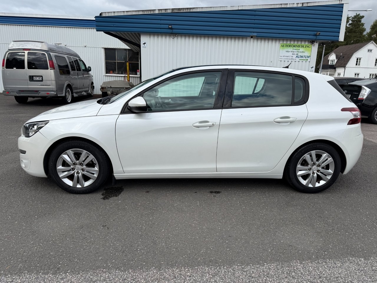 Peugeot 308 1.6 HDi Active Euro5 2014, kuva 4/17