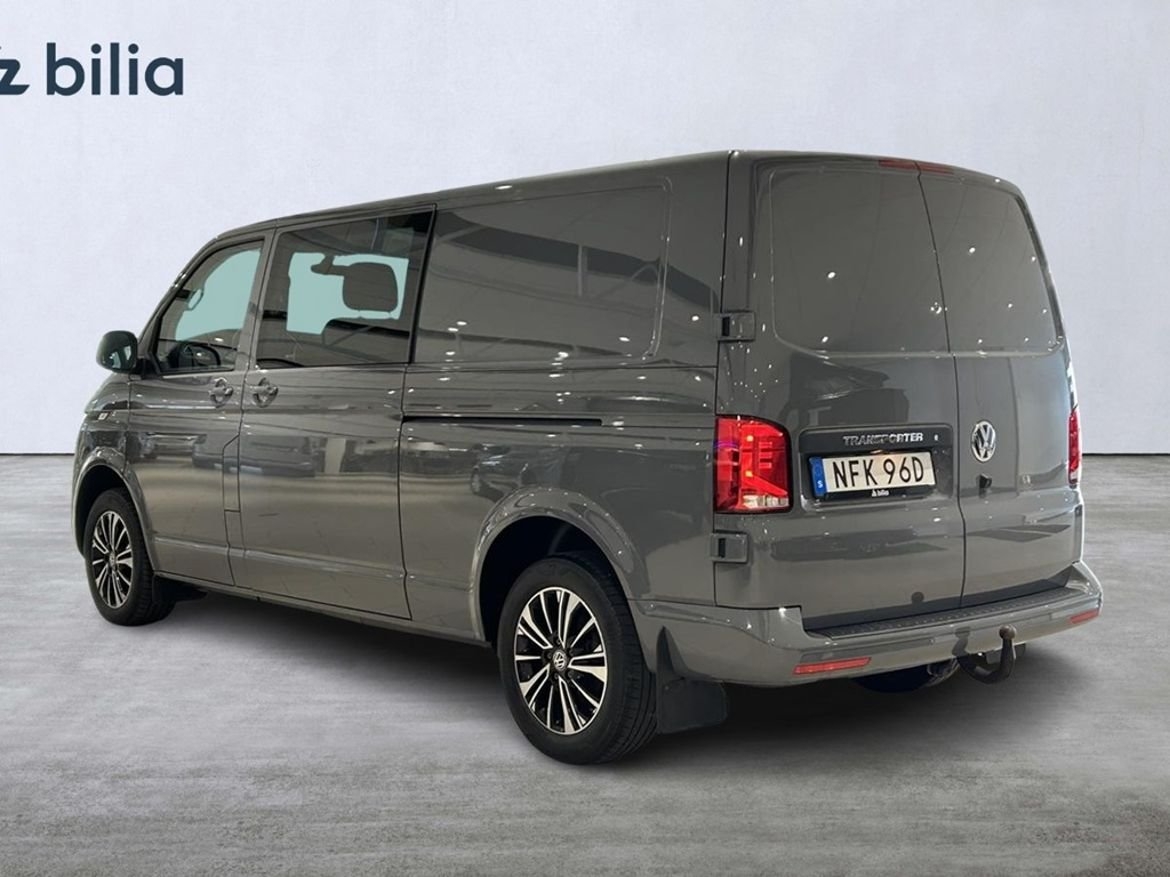Volkswagen Transporter 2.0 TDI SCR 2023, bild 7/23