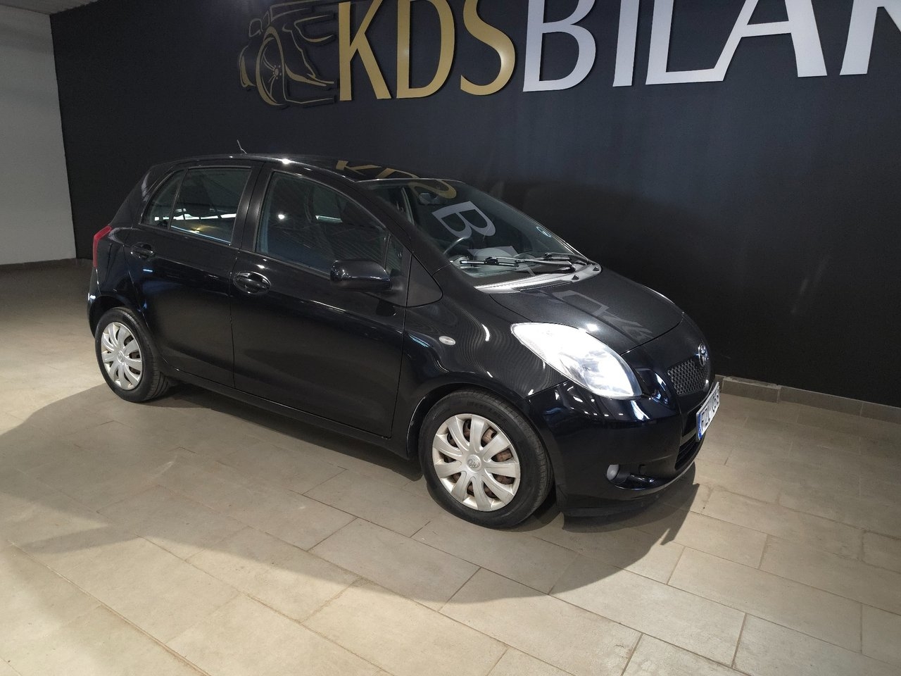 Toyota Yaris 1.3 VVT-i Comfort 87hk 5dr 2007, bild 4/10