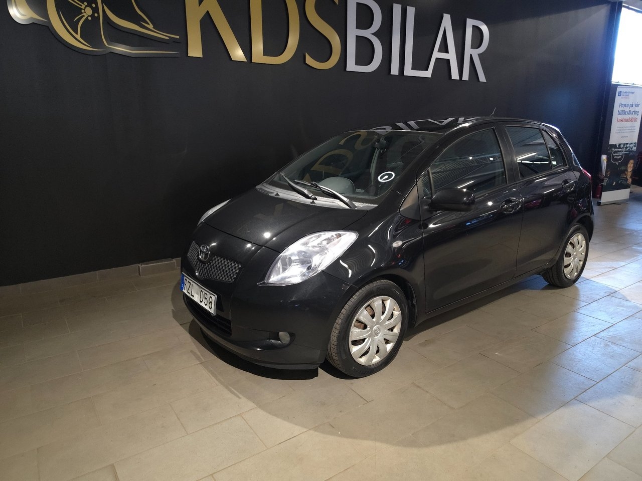 Toyota Yaris 1.3 VVT-i Comfort 87hk 5dr 2007, bild 2/10