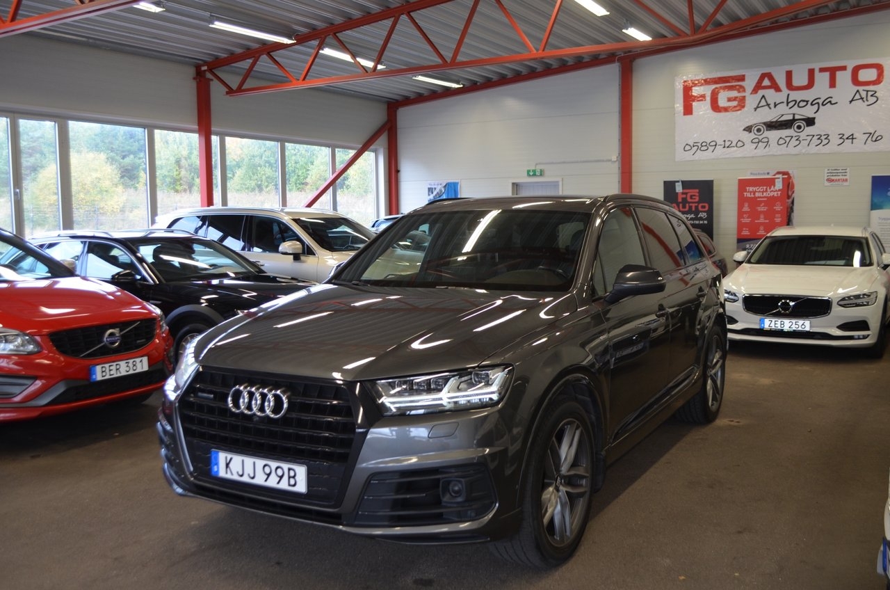 Audi Q7