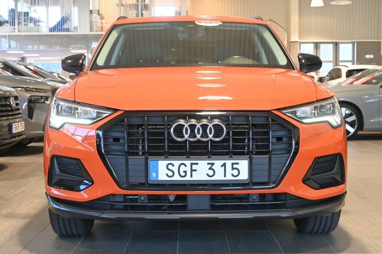 Audi Q3 2019, photo 5/10