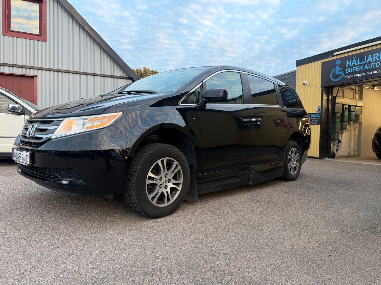 Honda Odyssey (NA) 3.5 V6 2011, bild 2/9