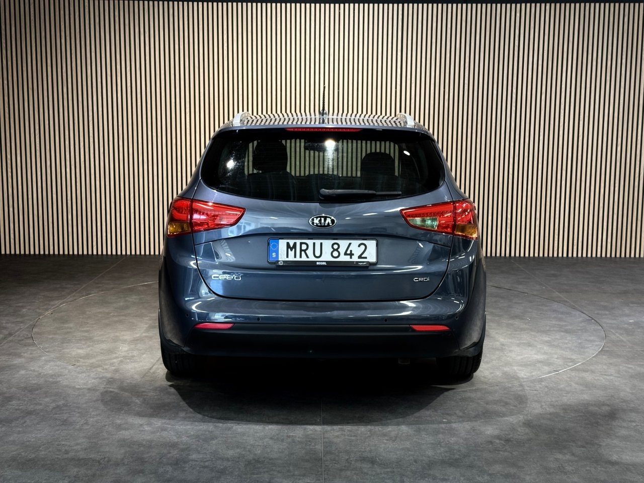 Kia Ceed 1.6 CRDi EX 2015, photo 5/24