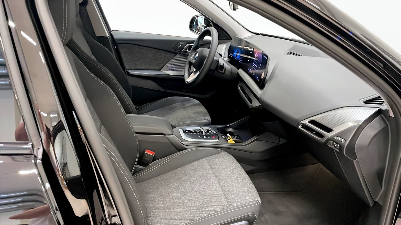 BMW 120 i Vinterhjul ingår 2026, photo 3/9