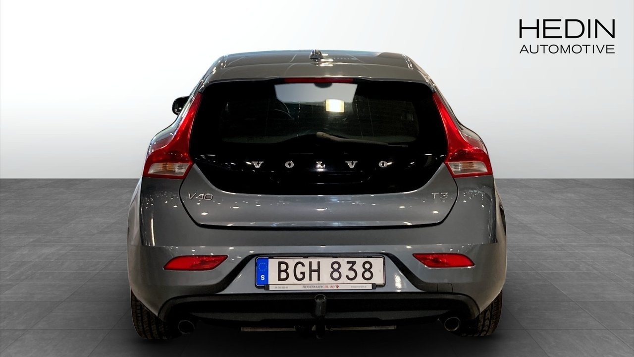 Volvo V40 2015, kuva 7/9