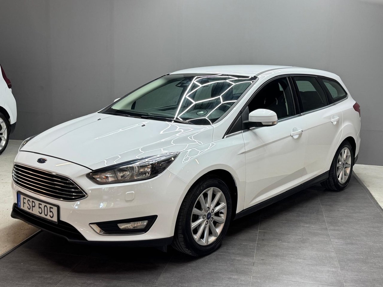Ford Focus 2016, photo 3/10