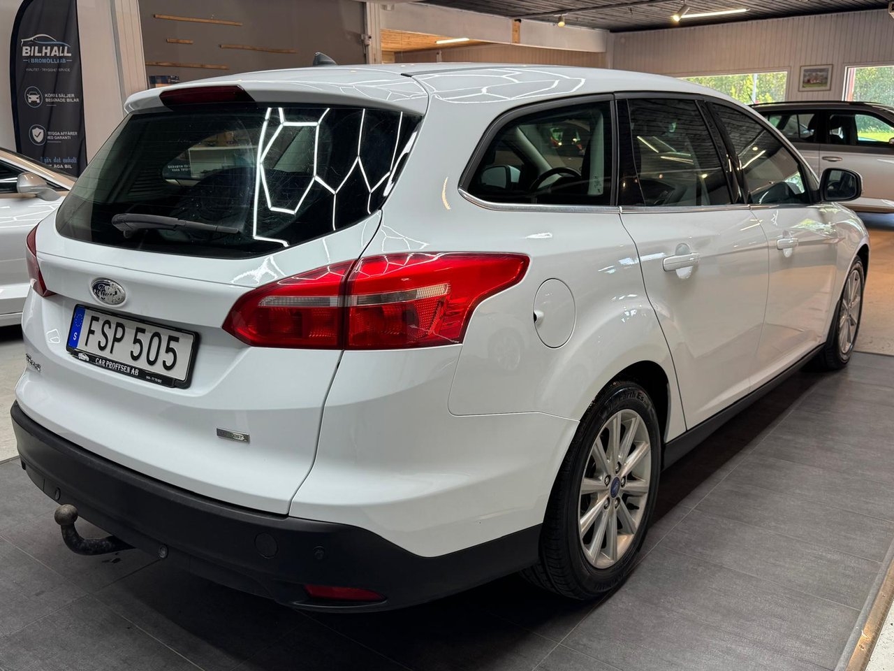 Ford Focus 2016, photo 5/10