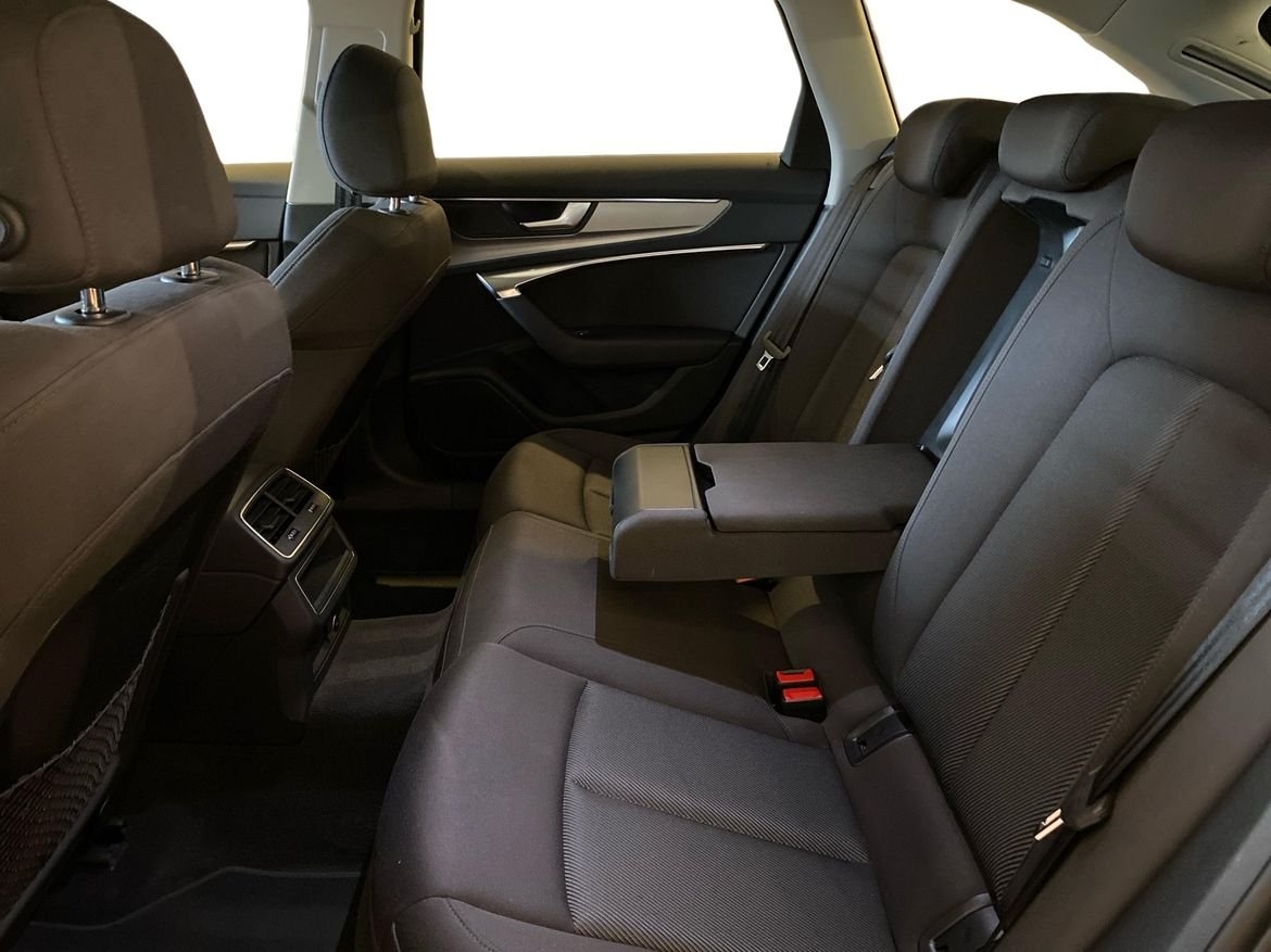 Audi A6 Avant 40 TDI quattro 2023, bild 6/14