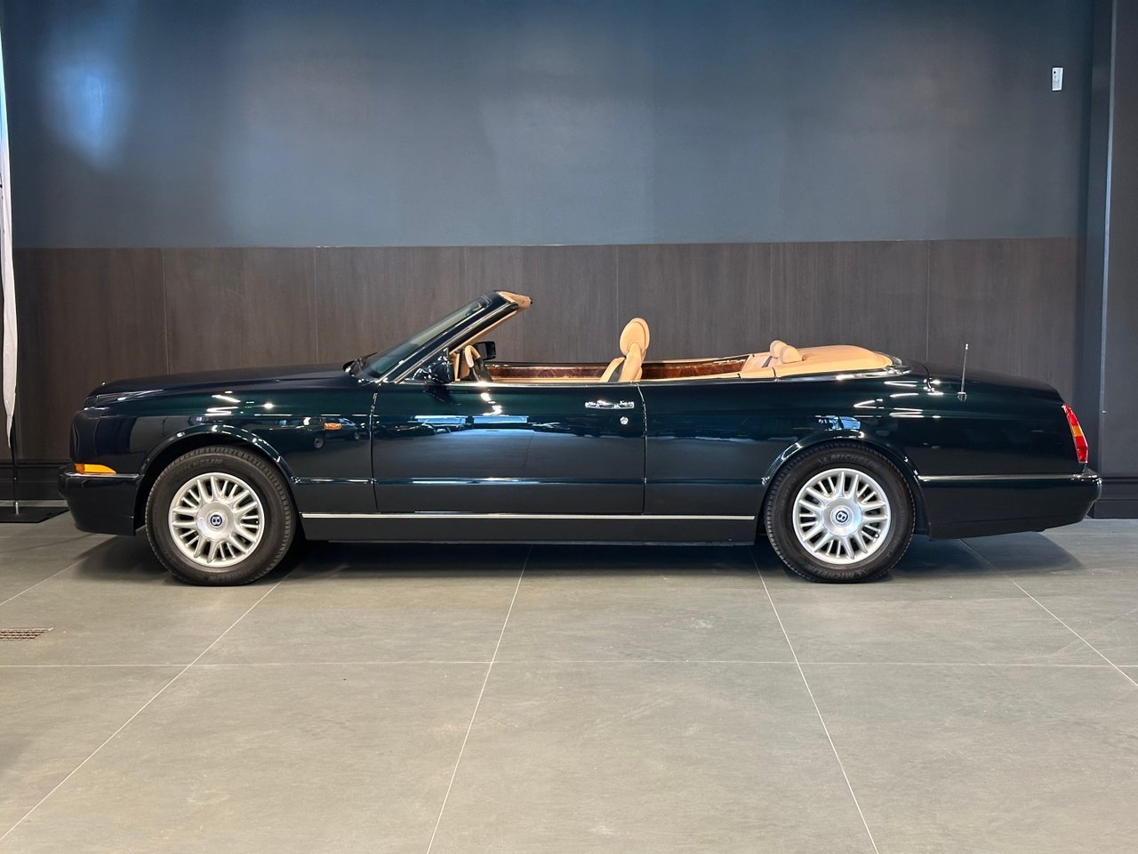Bentley Azure