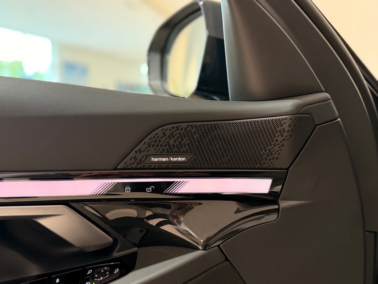BMW i5 xDrive40, M-Sport Pro 2026, photo 5/10