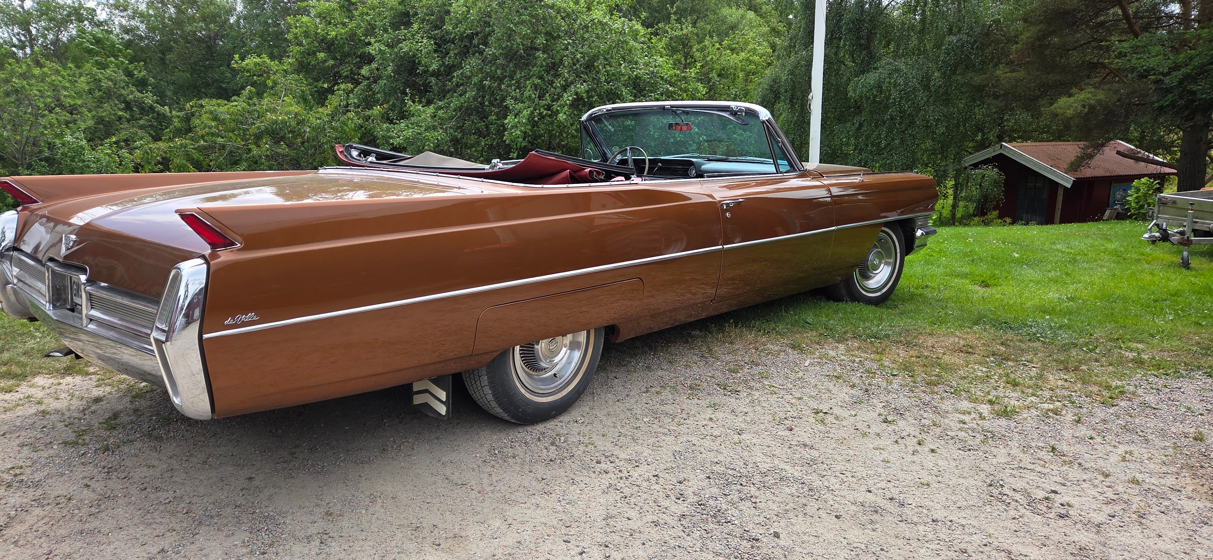 Cadillac De Ville