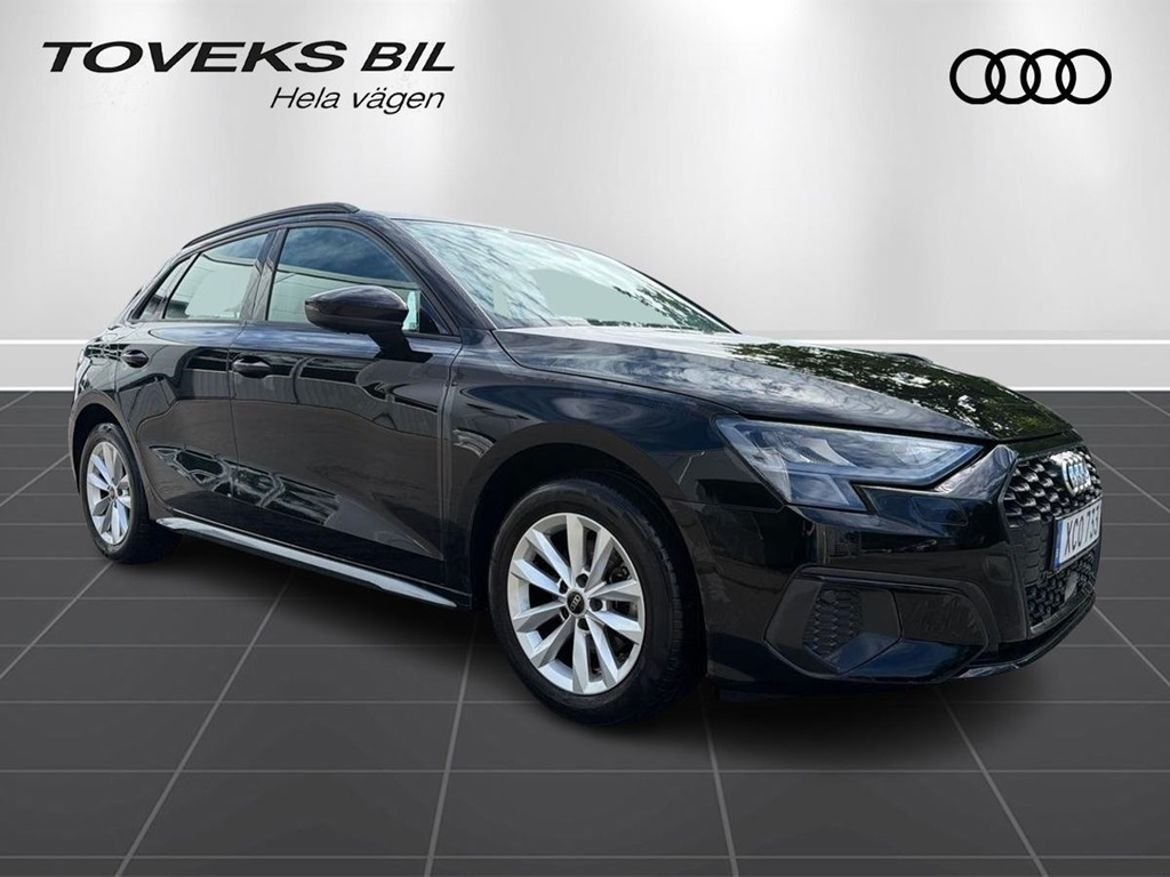 Audi A3 35 TFSI PROLINE 150 HK 2023, bild 6/16