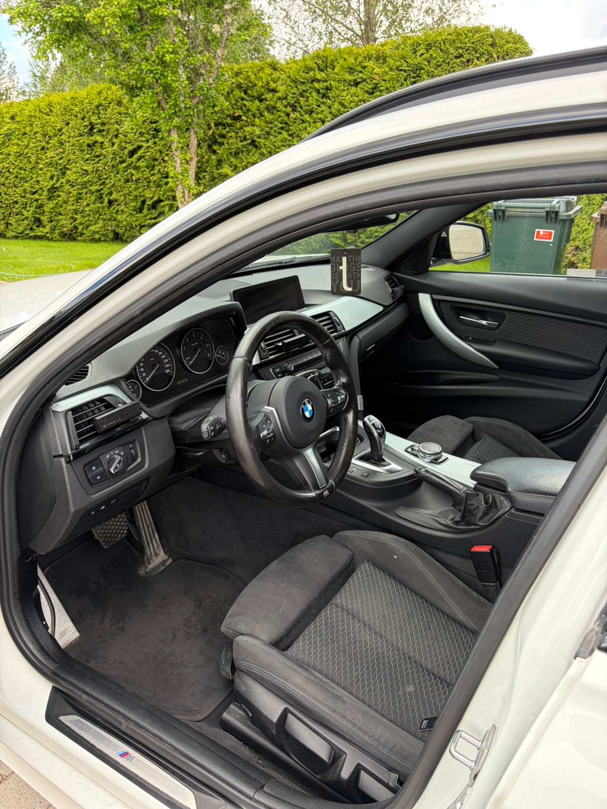 BMW 320 d xDrive Touring Steptronic 2015, bild 6/7