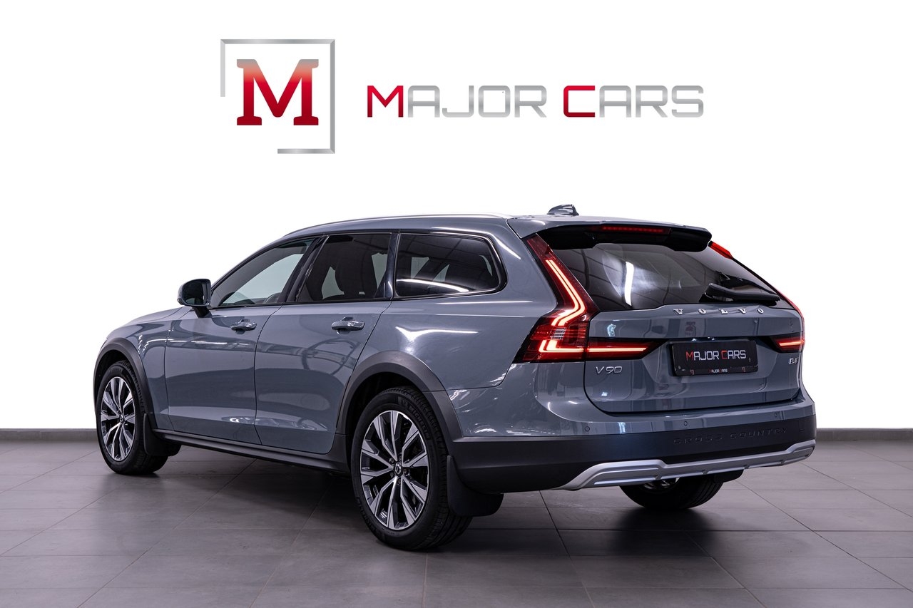 Volvo V90 Cross Country 2021, bild 4/27
