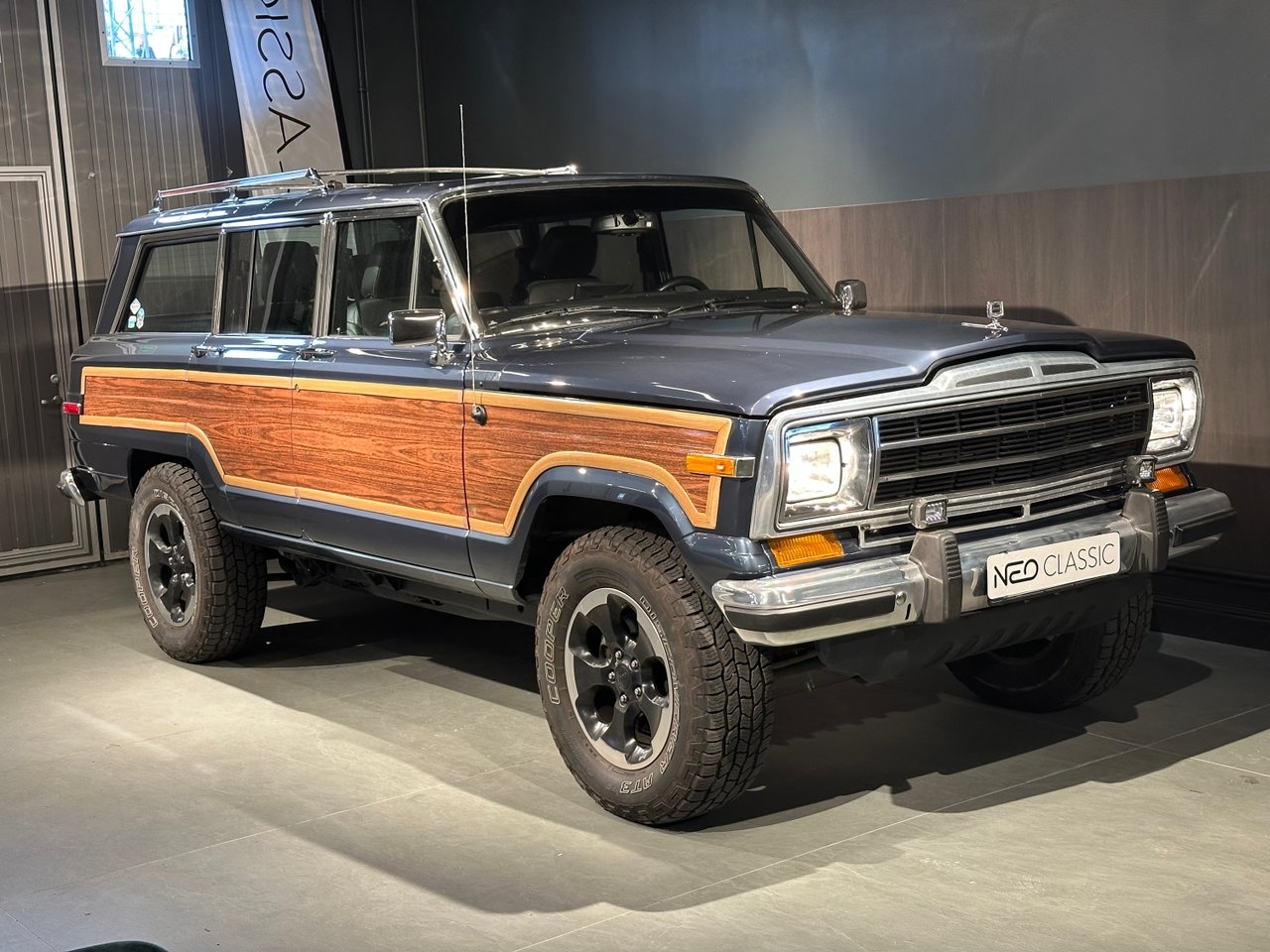 Jeep Wagoneer 2015, bild 2/10