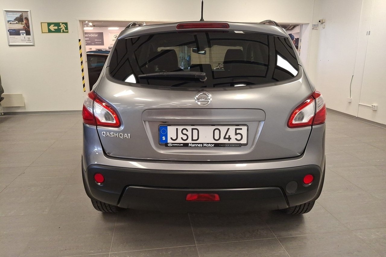 Nissan Qashqai 2.0 CVT Euro 5 2013, bild 4/10