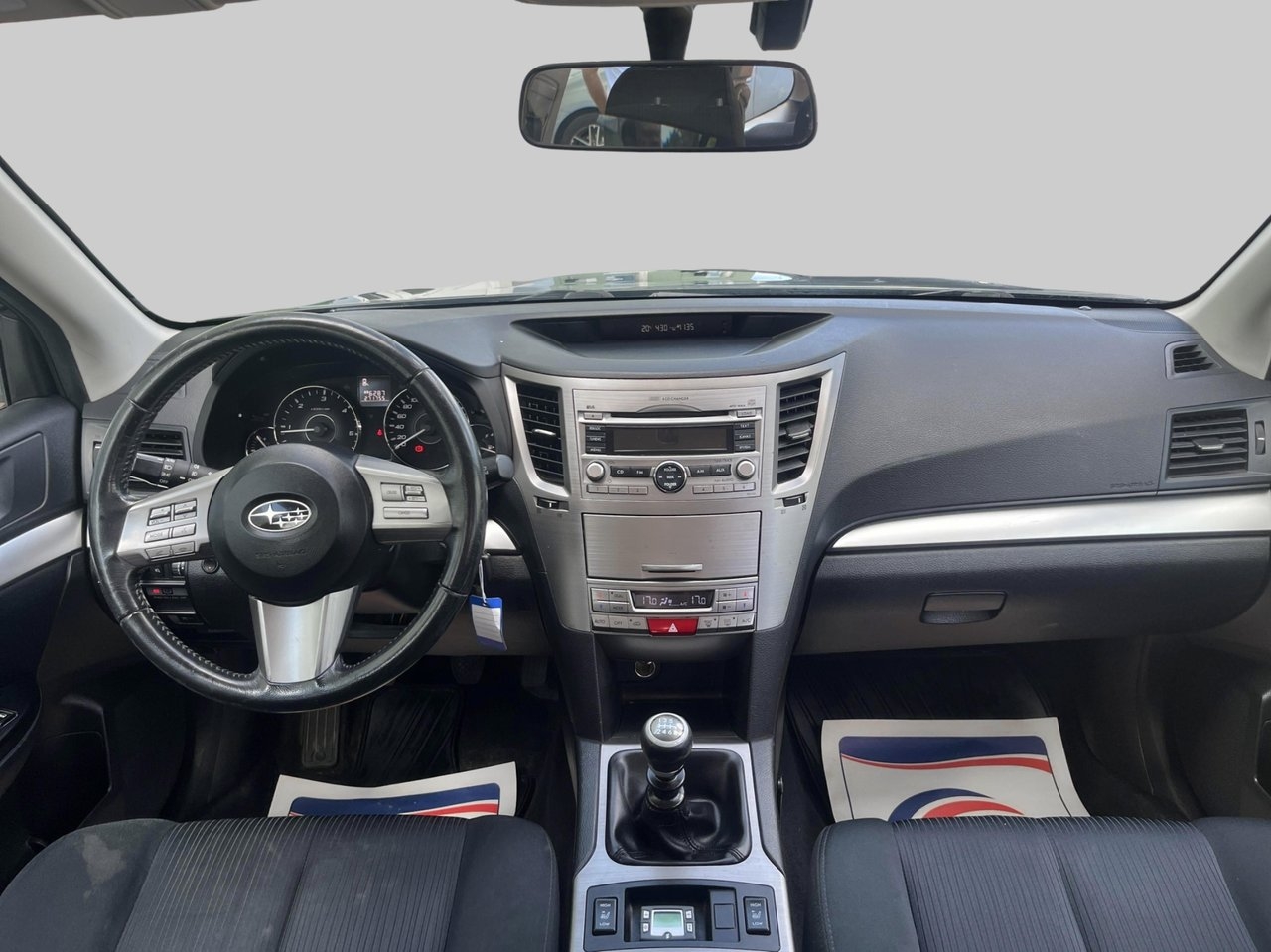 Subaru Legacy 2011, kuva 6/9