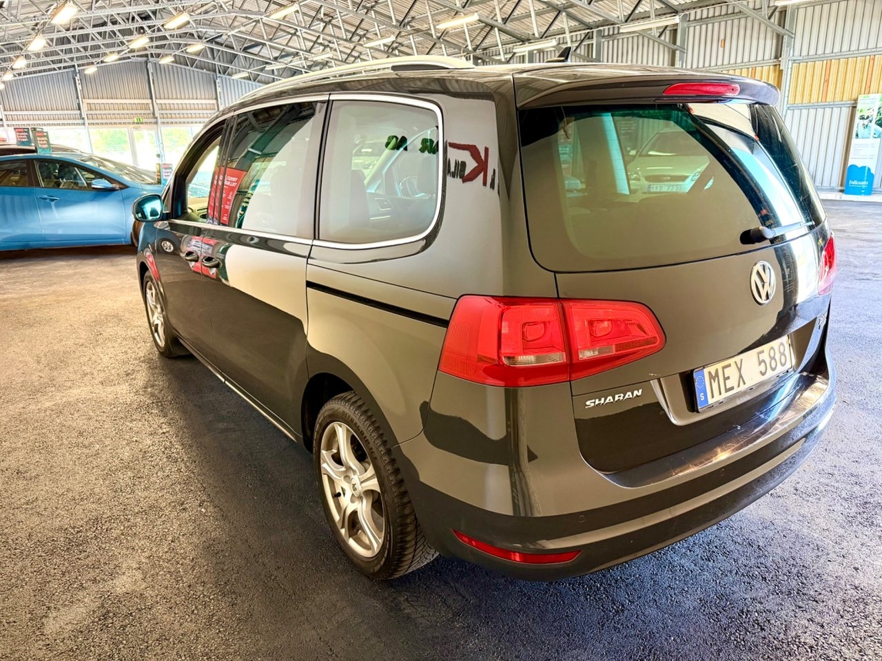 Volkswagen Sharan 2012, bild 5/10