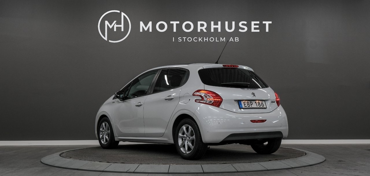 Peugeot 208 5-dörrar 1.2 VTi 82hk 2014, bild 4/10