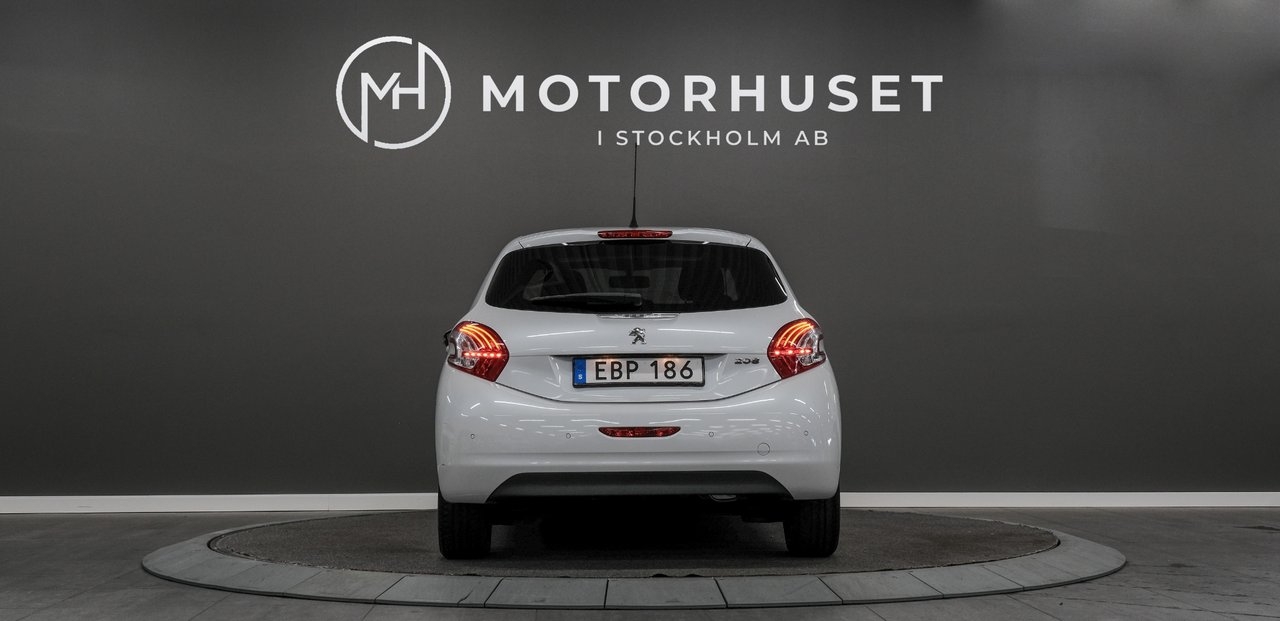 Peugeot 208 5-dörrar 1.2 VTi 82hk 2014, bild 5/10