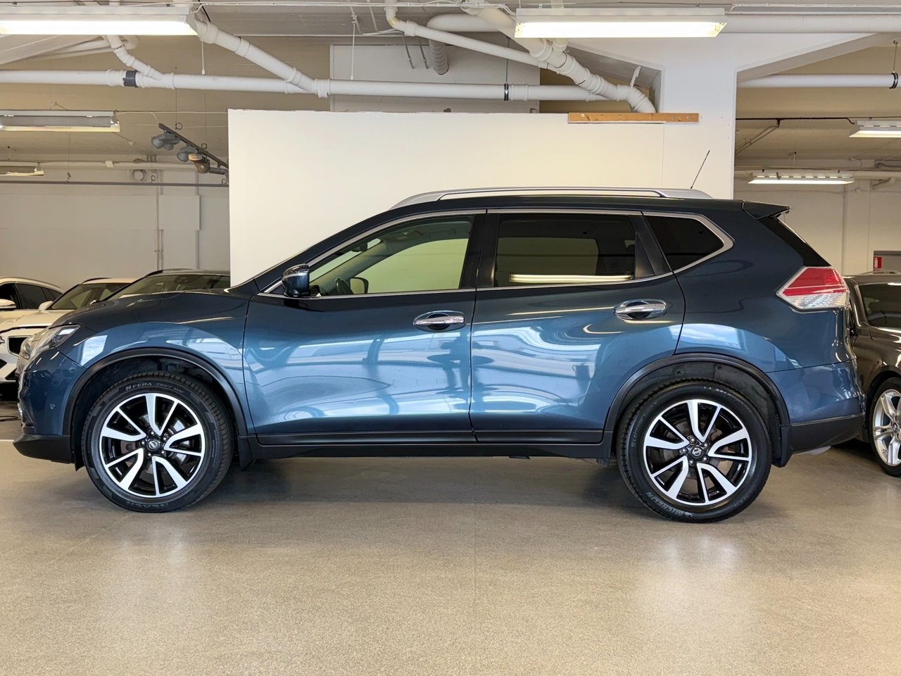 Nissan X-Trail 2017, bild 2/10