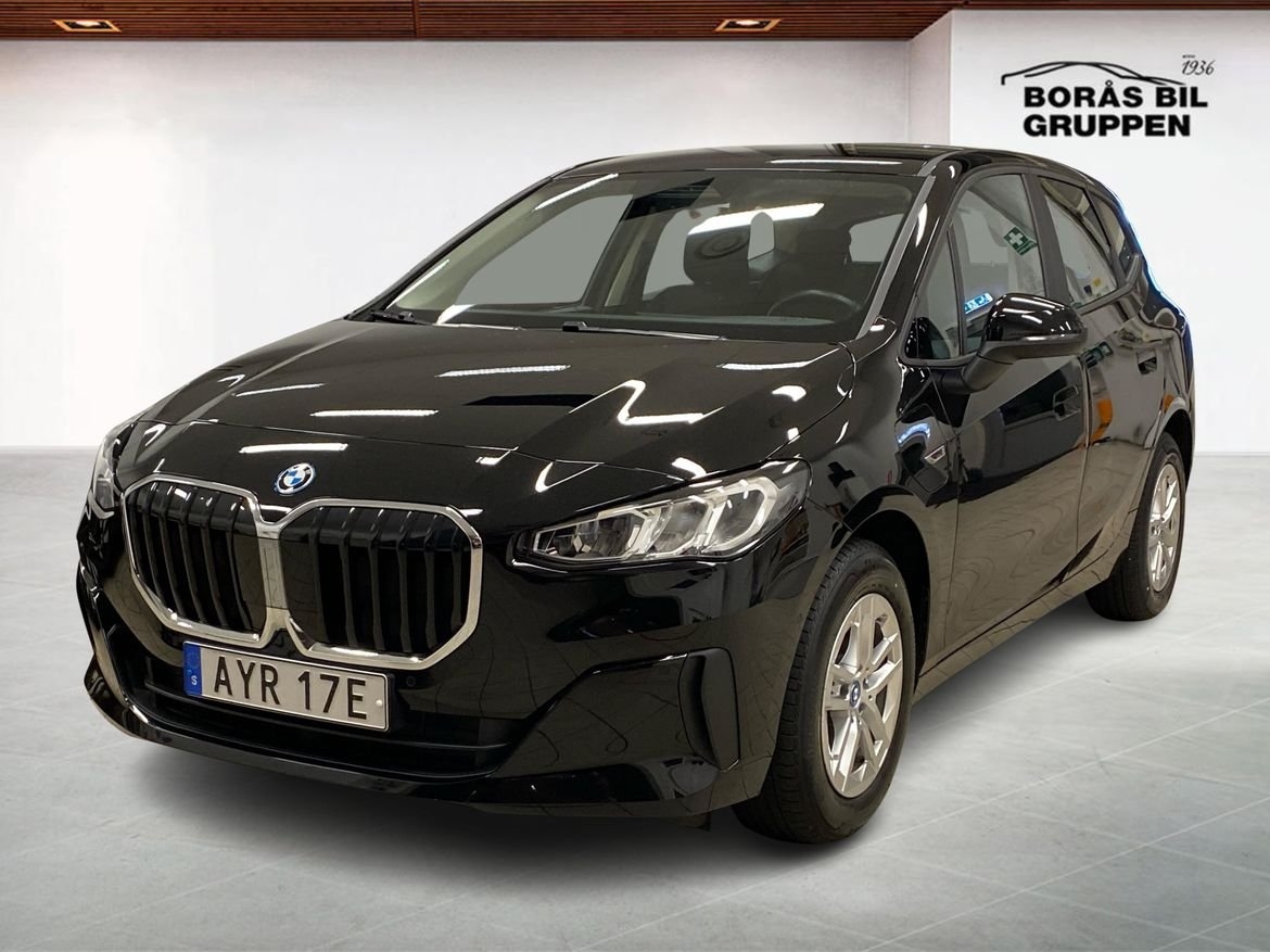BMW 225