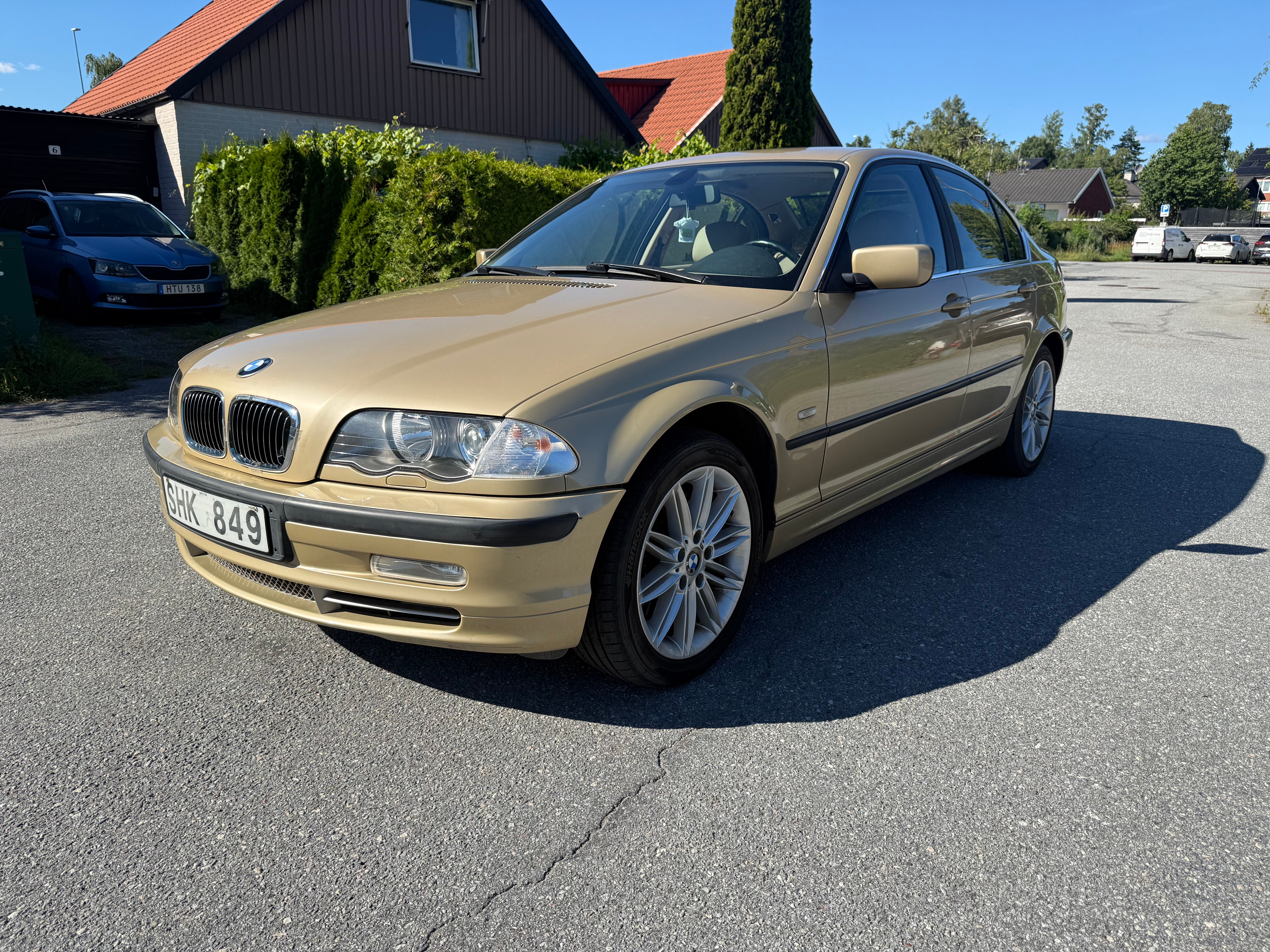 BMW 330 Xi E46 Svensksåld ROSTFRI 2001, bild 5/10