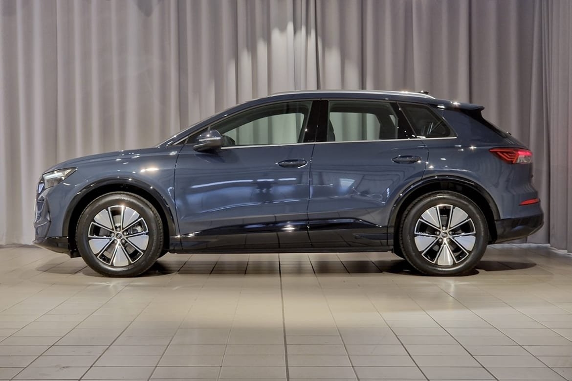 Audi Q4 e-tron SUV PERFORMANCE 210 KW 2027, bild 2/10