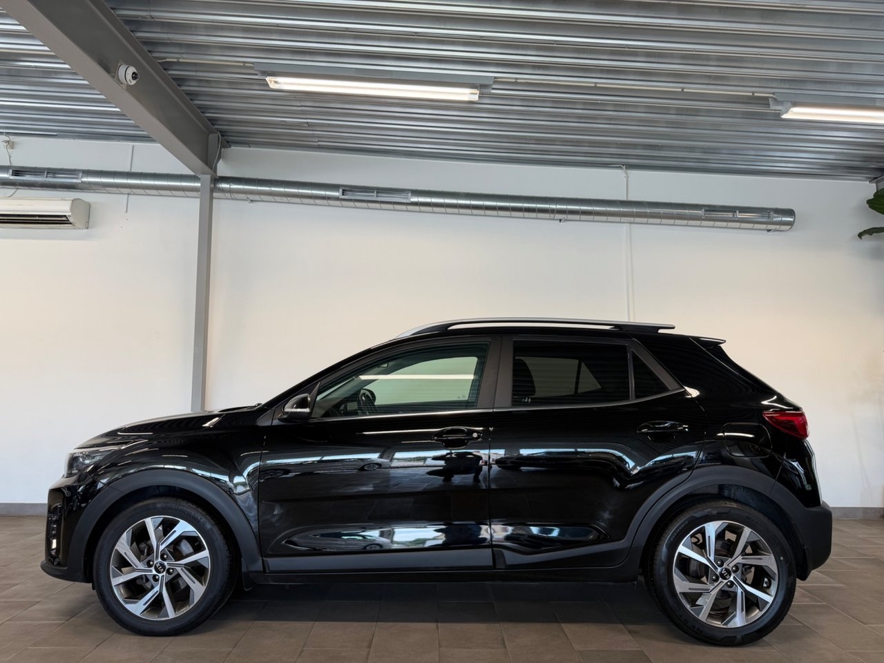 Kia Stonic 1.0 T-GDI DCT GT-Line 2021, bild 3/10