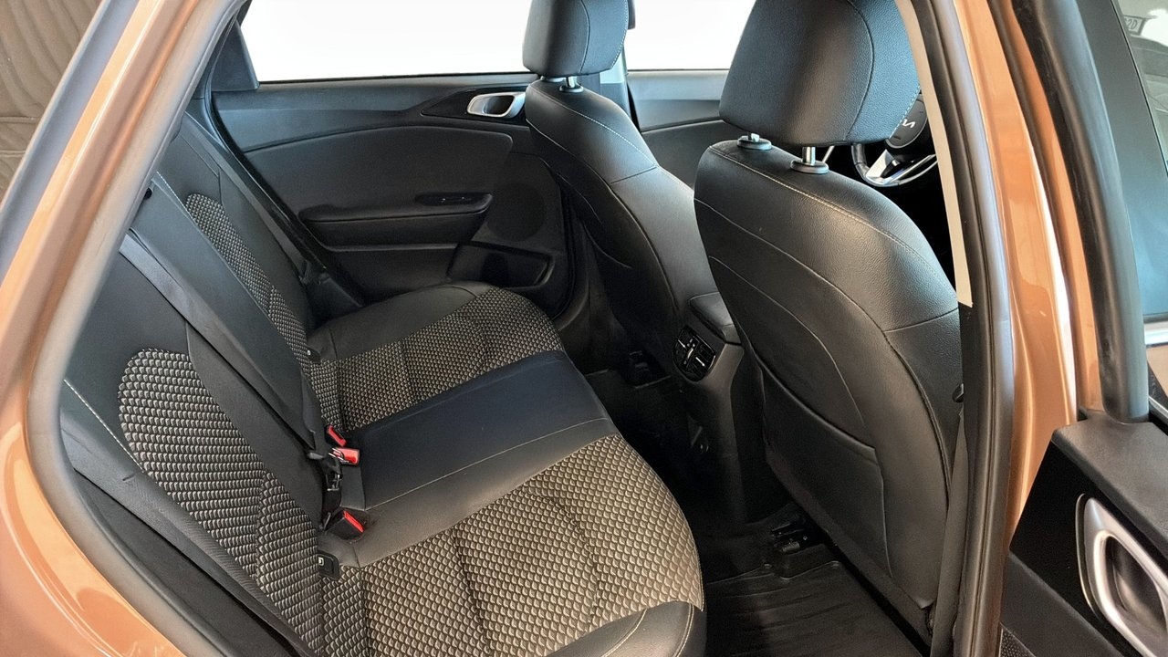 Kia Ceed Sportswagon Plug-in Hybrid 2022, bild 5/10