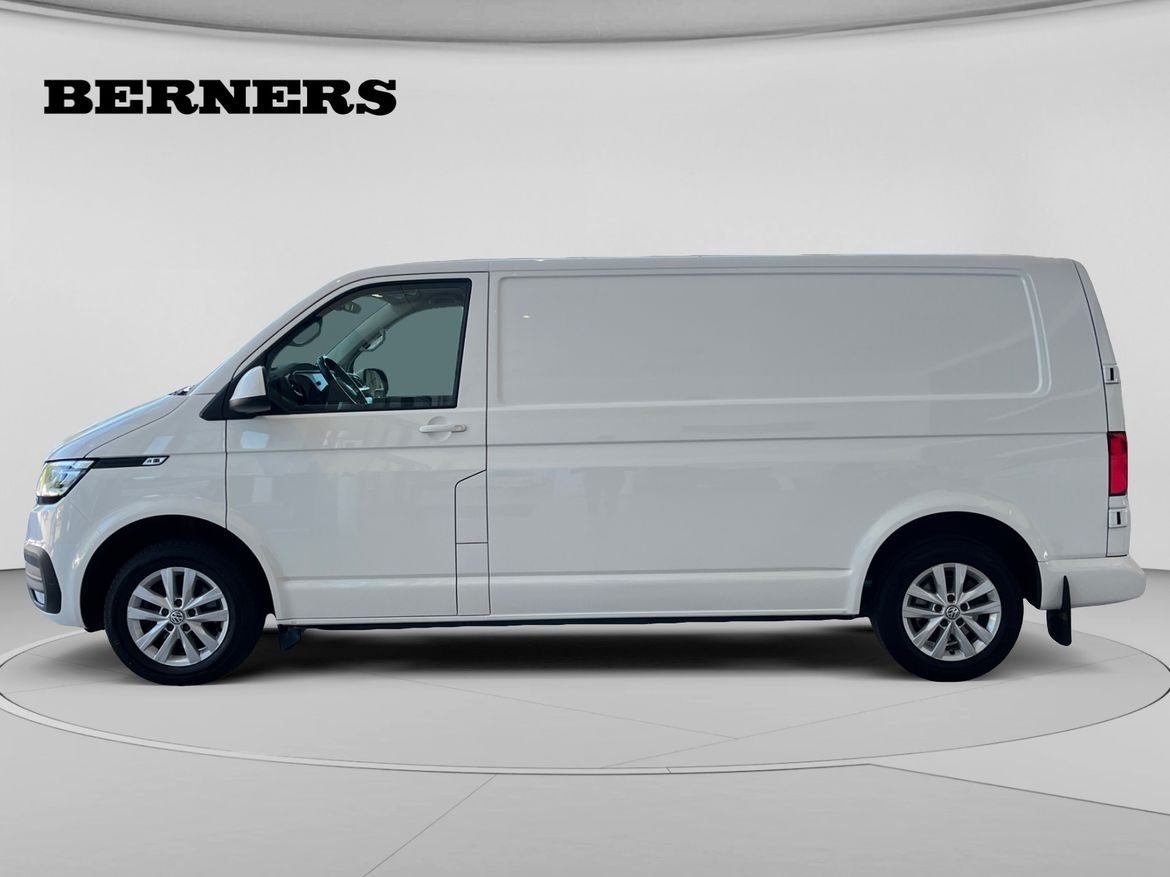 Volkswagen Transporter 2024, bild 2/10