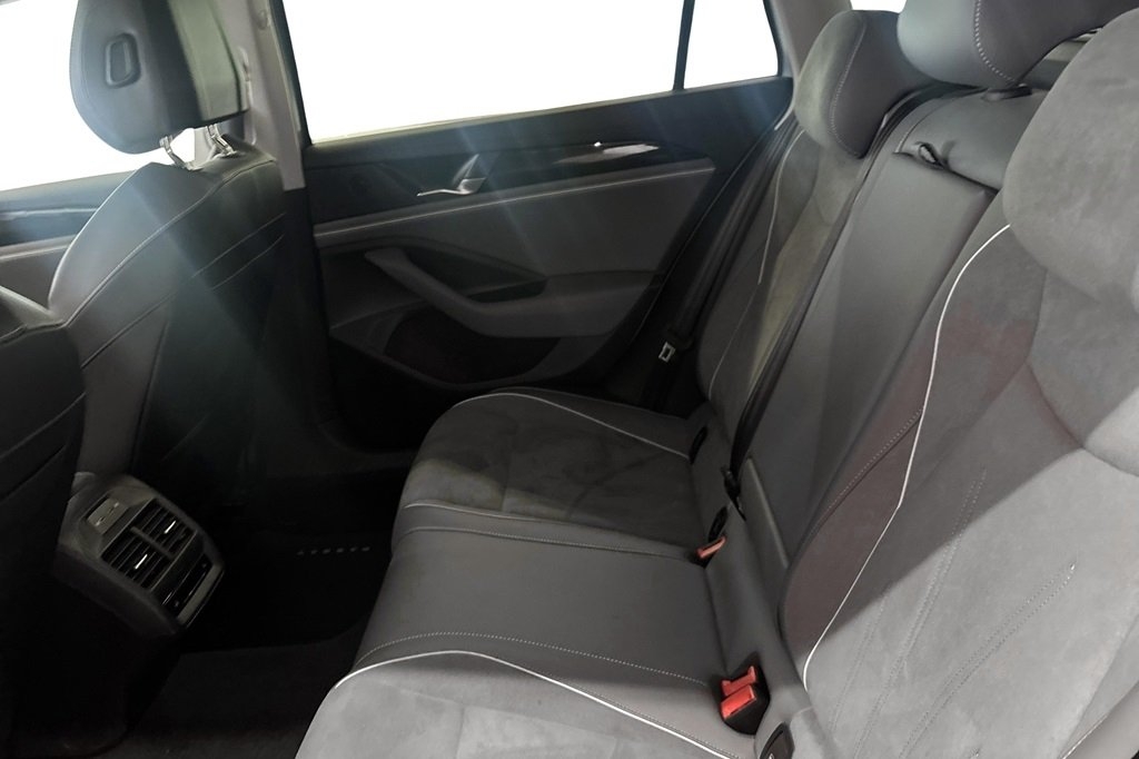 Volkswagen Passat 2.0BUS DT142 TDID7A 2024, bild 6/7