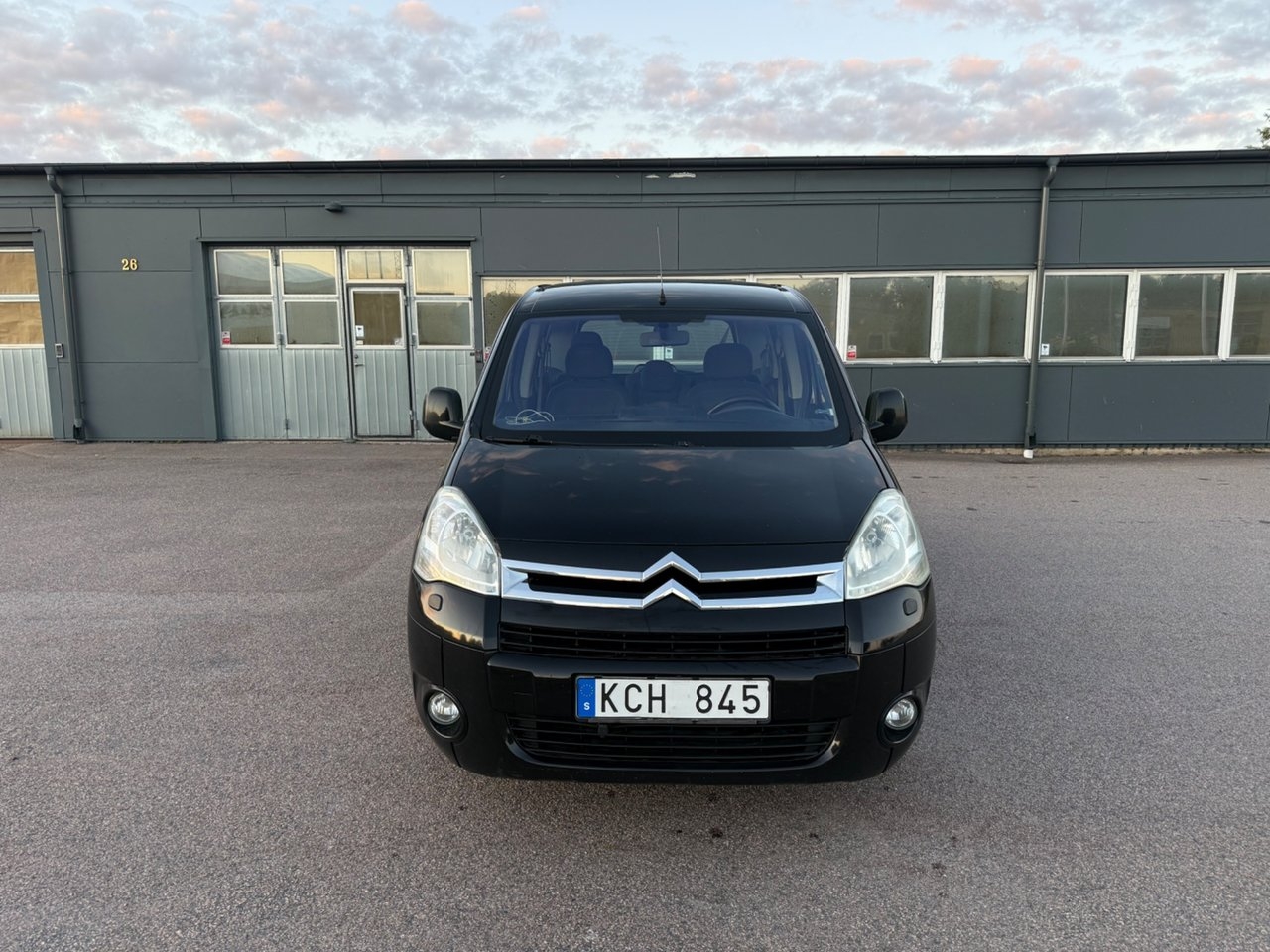 Citroen Berlingo Kombi 1.6i Euro 4 2011, photo 2/10