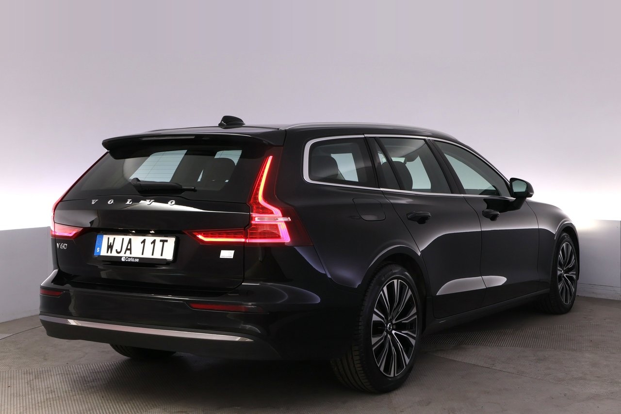 Volvo V60 Recharge T6 AWD Core Bright 2023, bild 5/10