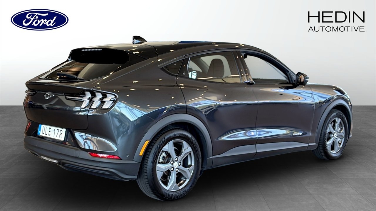 Ford Mustang Mach-E 2022, bild 2/10