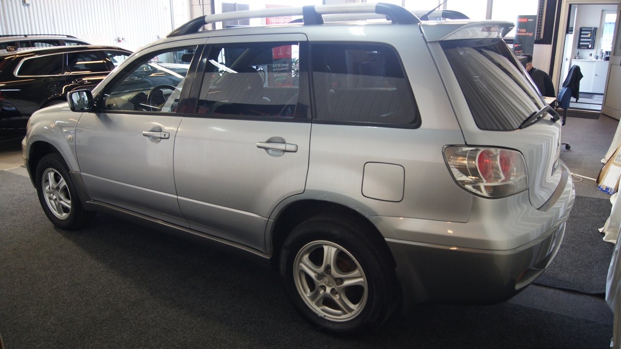 Mitsubishi Outlander 2.4 MIVEC AWD Sport 2004, bild 3/10