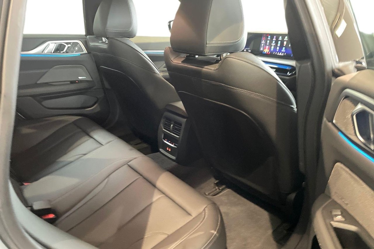 BMW i4 M60 xDrive 2026, bild 7/18