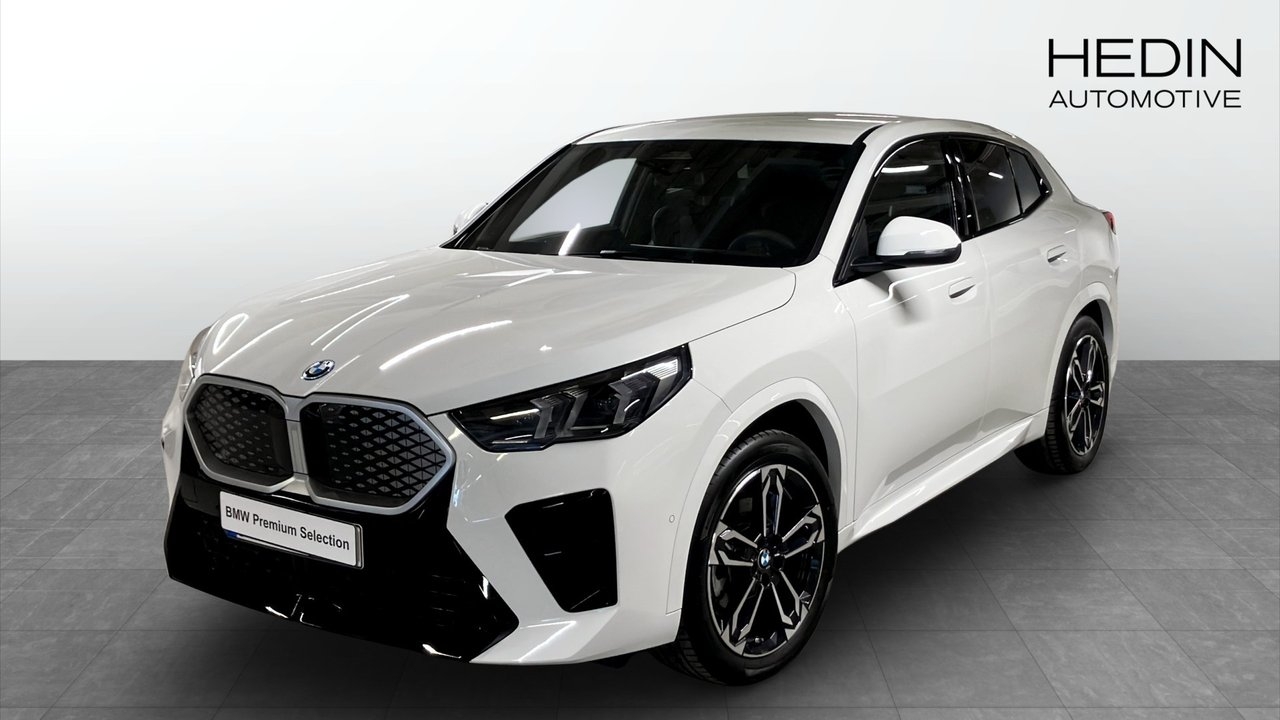 BMW iX2