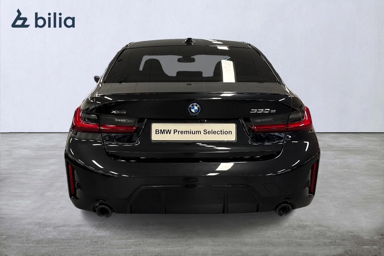 BMW 330 e xDrive Sedan M-sport Pro 2026, bild 4/19