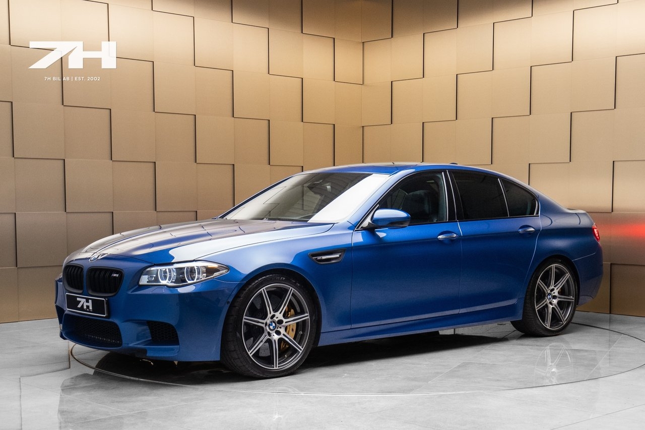 BMW M5