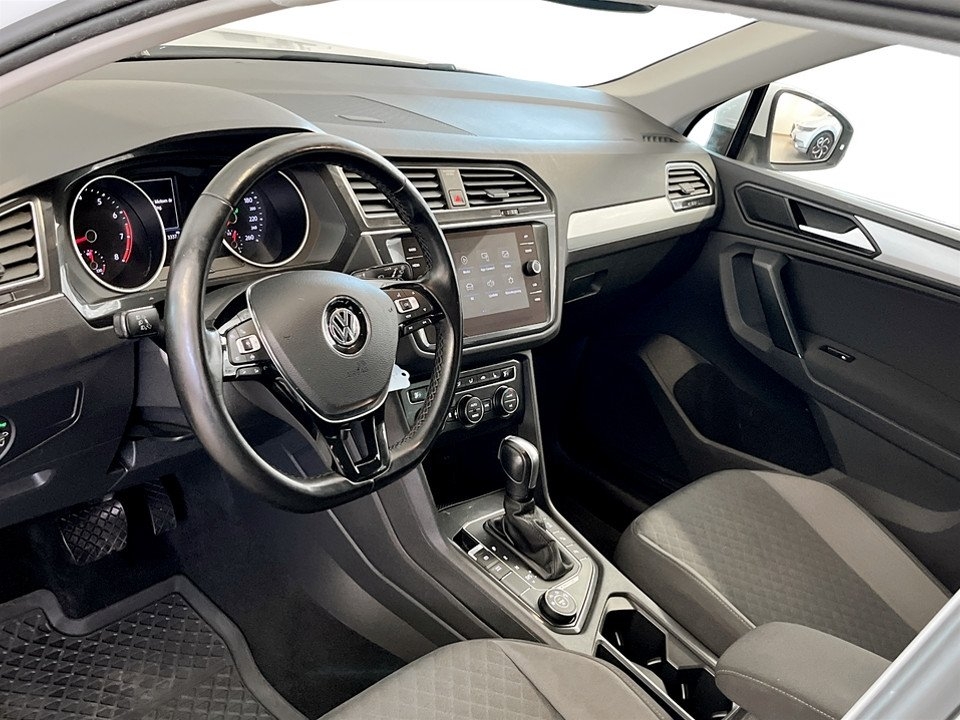 Volkswagen Tiguan 2019, bild 5/10