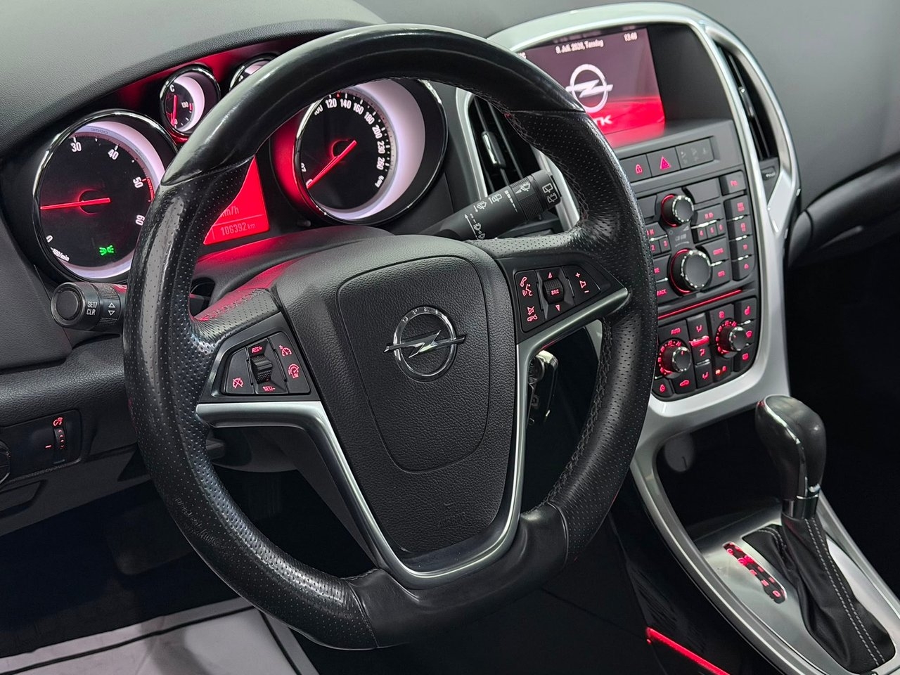 Opel Astra 2014, bild 2/27