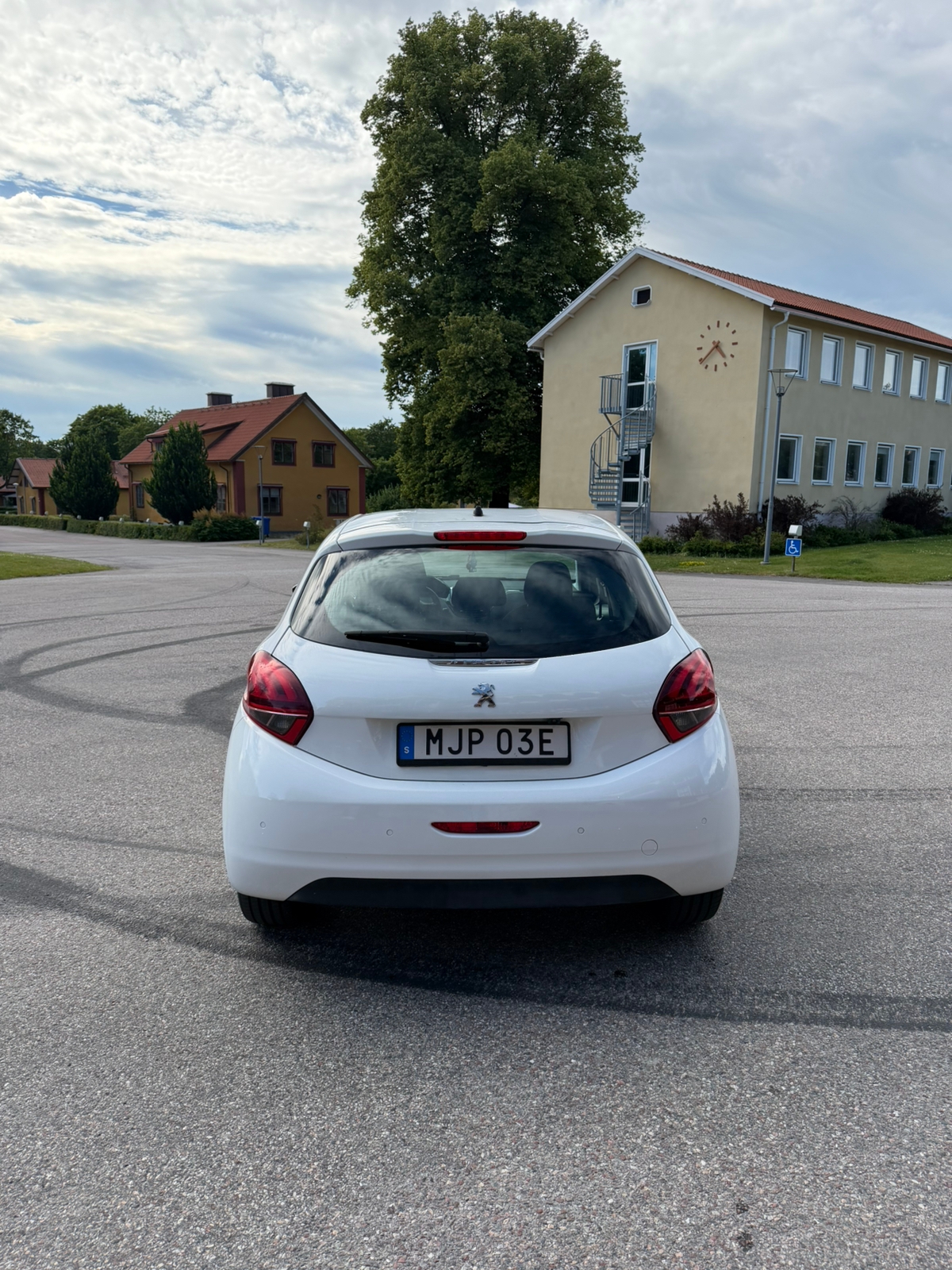 Peugeot 208 2017, bild 5/10