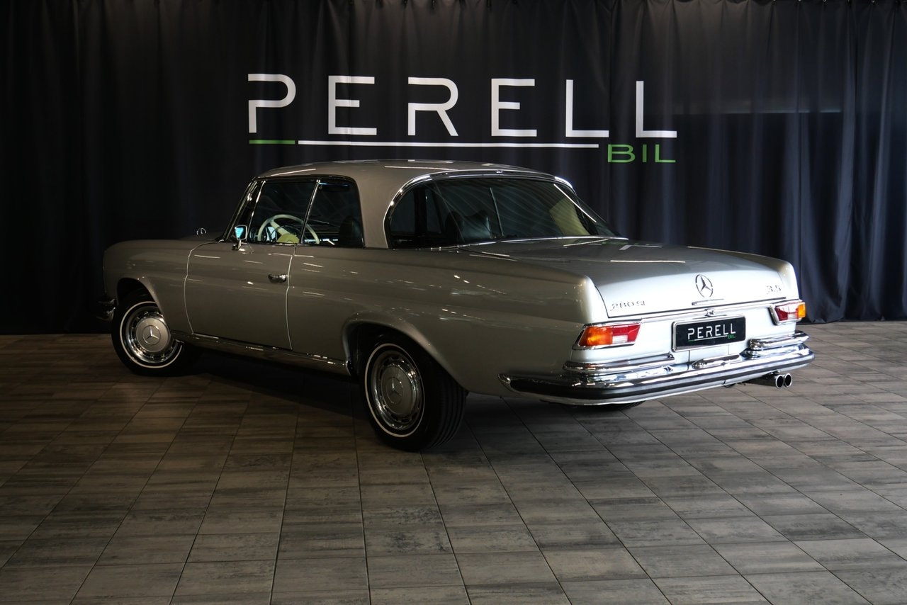Mercedes-Benz 280 SE 3.5 Coupé 1971, bild 2/10