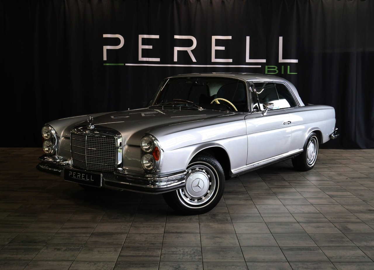 Mercedes-Benz 280