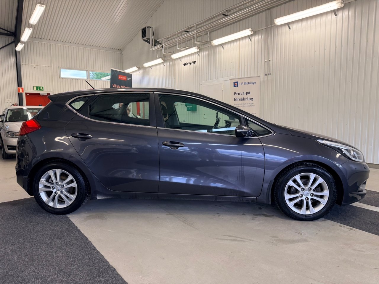 Kia Ceed 2013, kuva 4/10