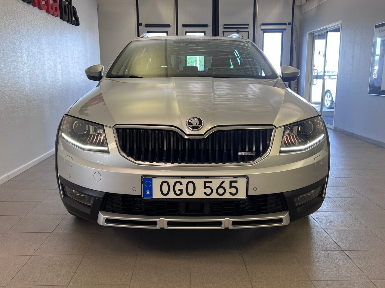 Skoda Octavia 2017, bild 3/10