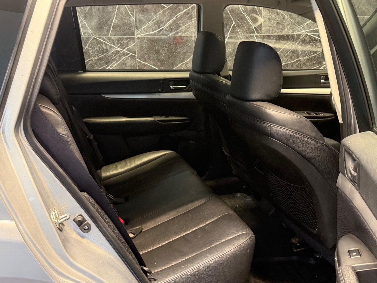 Subaru Outback 2.0 4WD,Automat 2014, bild 3/19